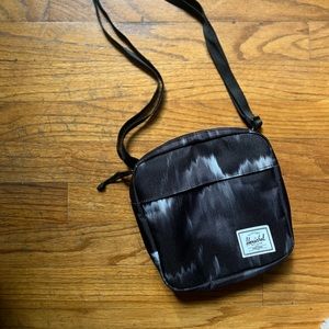 Herschel crossbody black